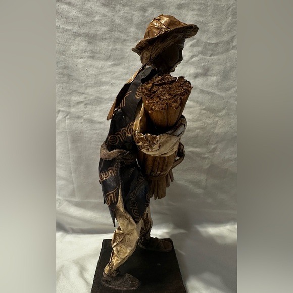 Mexican Paper Mache Vintage Handcrafted Figurine with Brown and Black Accents - Picture 4 of 5
